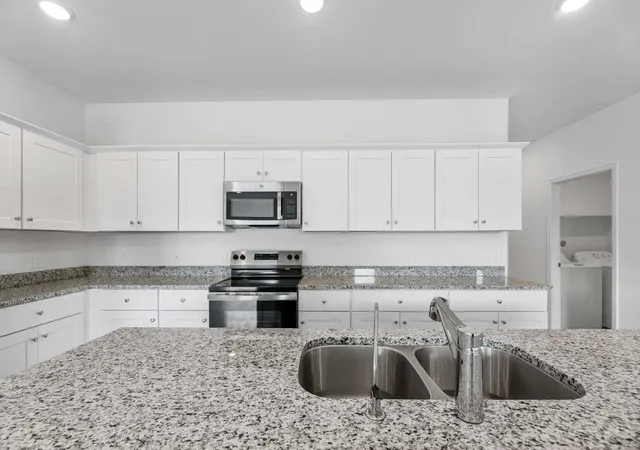 Photo 3 of Sale Pending at 6207 Willow Sky Ct, Porter, TX 77365 | MLS# 10946989 | Listing updated on 2026-08-05