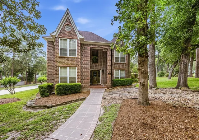 Photo 1 of Single family home for sale at 30 Royal Dalton Cir, Conroe, TX 77304 | MLS# 51835403 | Listing updated on 2026-06-27
