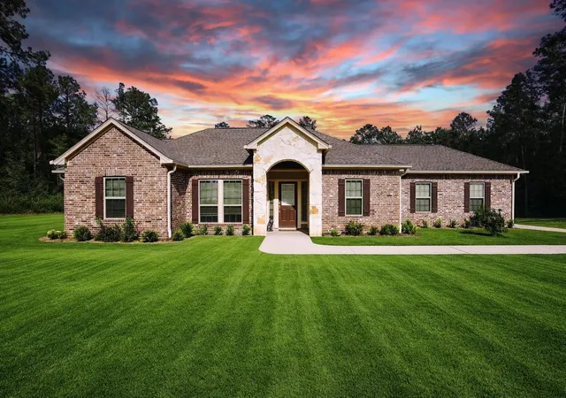 1st image of 120 Sanctuary Rd, Huntsville, TX 77340 | MLS# 76743111