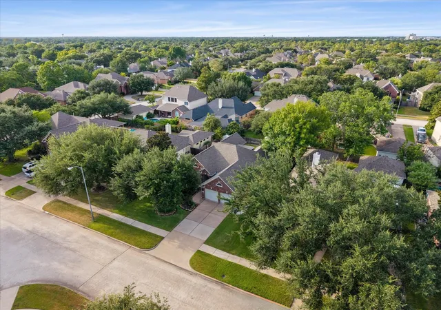 Photo 2 of Single family home for sale at 9414 Skipping Stone Ln, Houston, TX 77064 | MLS# 37600240 | Listing updated on 2026-09-22