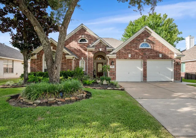 Photo 3 of Single family home for sale at 9414 Skipping Stone Ln, Houston, TX 77064 | MLS# 37600240 | Listing updated on 2026-09-22