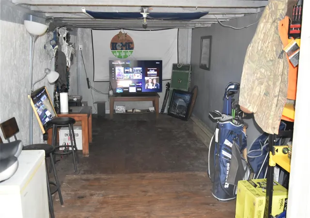 28th image of 711 Lamar Ave, Crockett, TX 75835 | MLS# 80415947