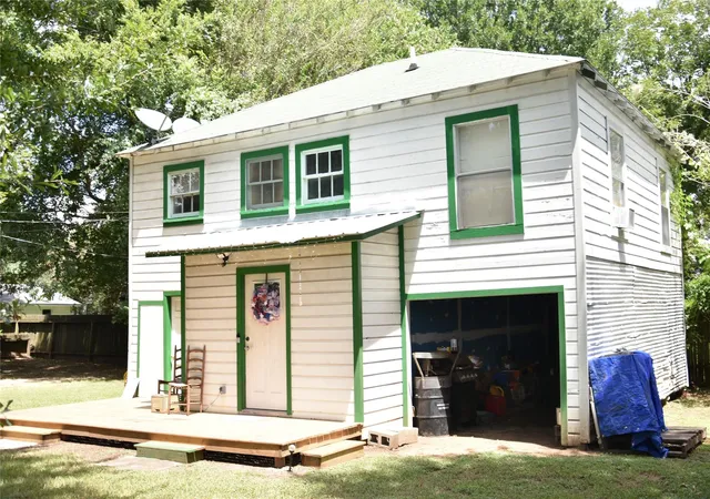3rd image of 711 Lamar Ave, Crockett, TX 75835 | MLS# 80415947