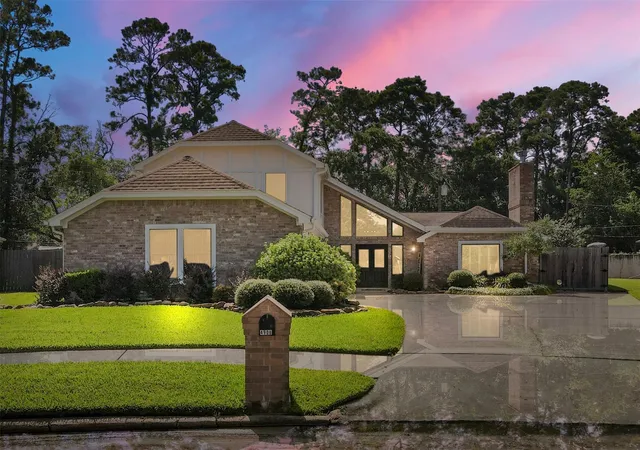 1st image of 4908 Summer Ln, Baytown, TX 77521 | MLS# 25332653