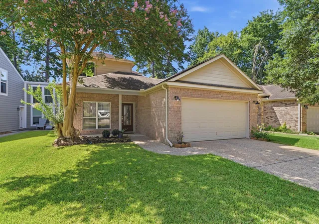 Photo 2 of Single family home for sale at 11619 Alcott Dr, Montgomery, TX 77356 | MLS# 50360490 | Listing updated on 2026-09-13