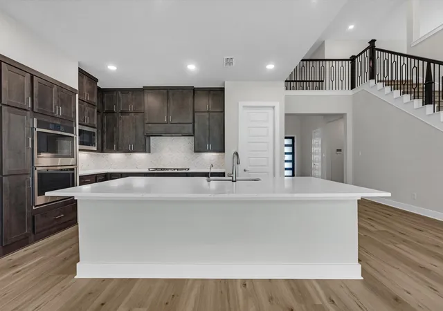 Photo 3 of Single family home for sale at 19711 Jessica View Cir, Cypress, TX 77433 | MLS# 86896070 | Listing updated on 2026-09-20