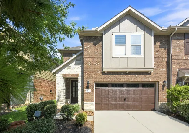 Photo 1 of Townhouse for sale at 22 Ancestry Stone Pl, Magnolia, TX 77354 | MLS# 34650749 | Listing updated on 2026-09-20
