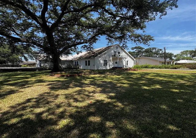 Photo 2 of Single family home for sale at 1114 Luling Ave, Nederland, TX 77627 | MLS# 12491752 | Listing updated on 2026-09-15