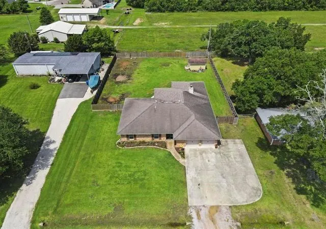 27th image of 626 Suncrest, Orange, TX 77630 | MLS# 40821926