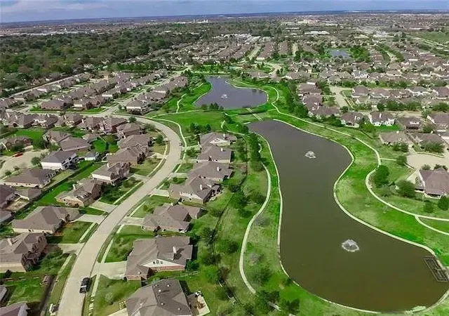 Photo 12 of Single family home for sale at 17819 Quiet Loch Ln, Houston, TX 77084 | MLS# 61232010 | Listing updated on 2026-07-15
