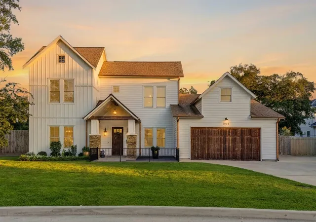 1st image of 1003 Wakefield Dr, Houston, TX 77018 | MLS# 45589945