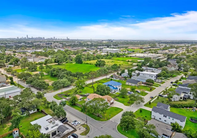 37th image of 1003 Wakefield Dr, Houston, TX 77018 | MLS# 45589945