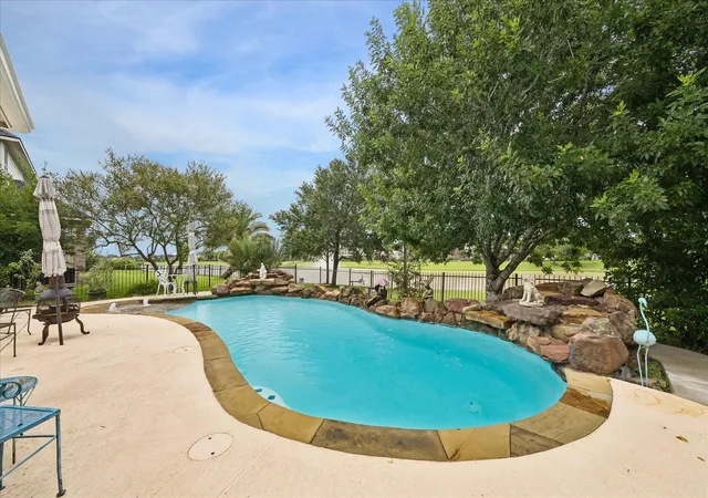 1st image of 1602 Gable Park Ct, Pearland, TX 77581 | MLS# 57772041