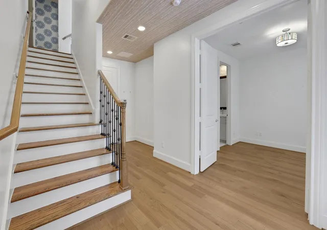Photo 4 of Single family home for sale at 4045 Leeland St, Houston, TX 77023 | MLS# 66004526 | Listing updated on 2026-08-29