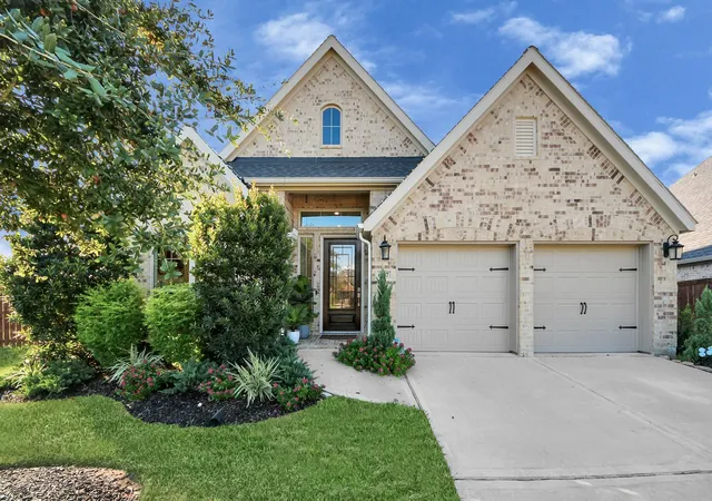 3rd image of 6907 Brazos Trail Ct, Katy, TX 77493 | MLS# 18432215