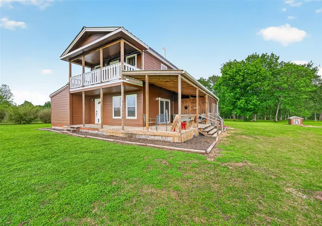 2nd image of 5407 Baldwin Dr, East Bernard, TX 77448 | MLS# 48807305