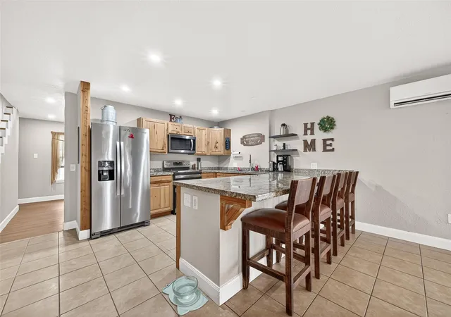5th image of 5407 Baldwin Dr, East Bernard, TX 77448 | MLS# 48807305