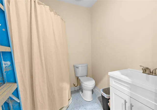31st image of 630 S Railroad Ave, Shepherd, TX 77371 | MLS# 79501923