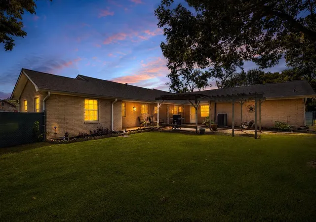 Homes for sale in Wallis, TX | 5707 Guyler St, Wallis, TX 77485 | MLS# 39676102