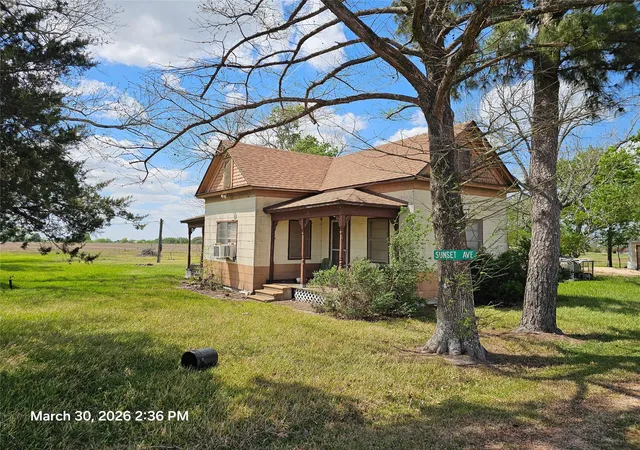 3rd image of 16442 County Road 268, East Bernard, TX 77435 | MLS# 3117910