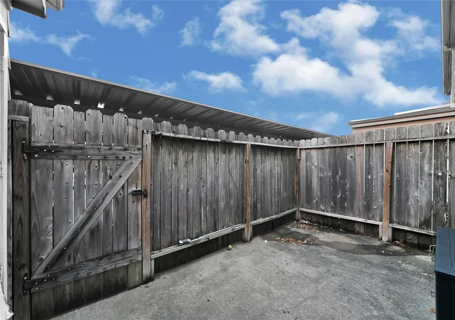 2nd image of 11002 Hammerly Blvd, Houston, TX 77043