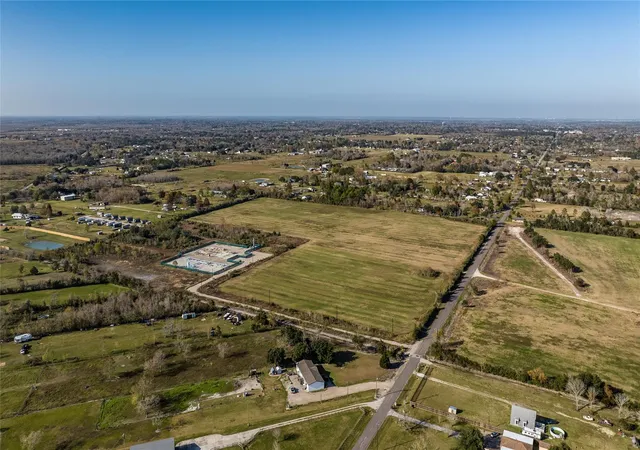 Photo 3 of Sale Pending at 03 Ave T, Santa Fe, TX 77510 | MLS# 59480567 | Listing updated on 2026-08-28