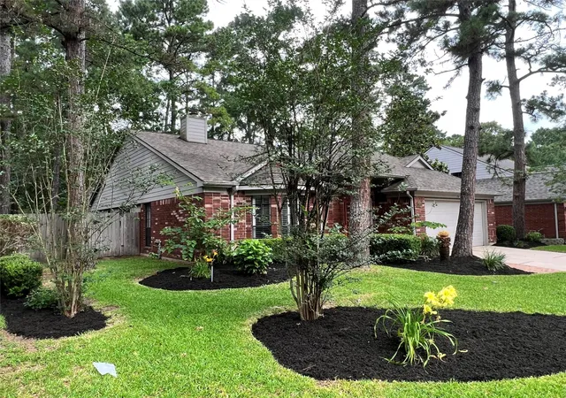 Photo 2 of Sale Pending at 75 W Stony Brg Cir, Spring, TX 77381 | MLS# 40516421 | Listing updated on 2026-09-05