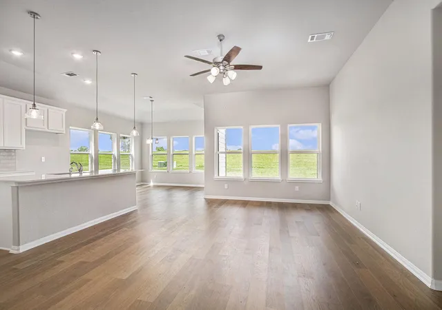 Homes for sale in West Columbia, TX | 2102 Twin Lakes Blvd, West Columbia, TX 77486 | MLS# 50960992