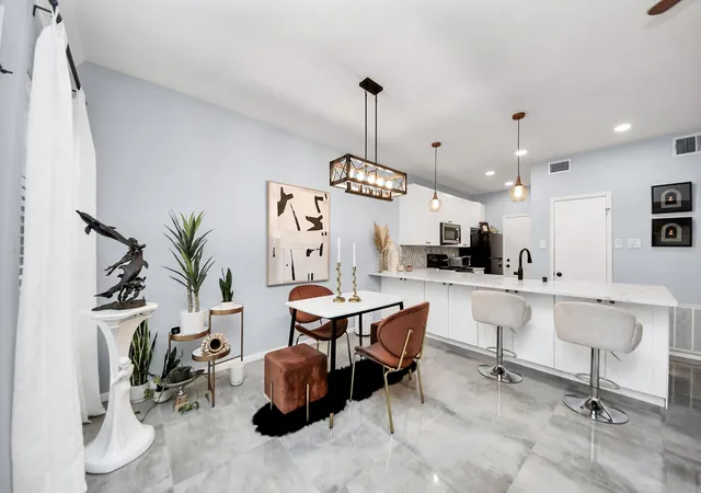 image of 3800 Tanglewilde St #503, Houston, TX 77063 | MLS# 16394454