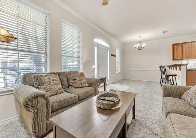 image of 327 Forest Dr, College Station, TX 77840 | MLS# 23445685