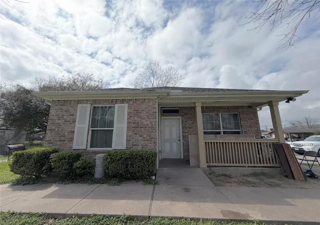 Photo 1 of Sale Pending at 6713 Woodrow St, Texas City, TX 77591 | MLS# 95973981 | Listing updated on 2026-09-01