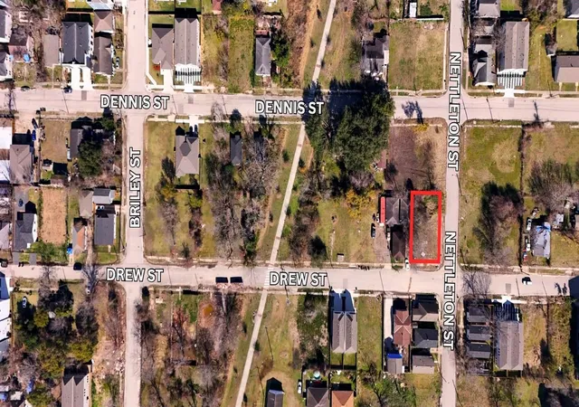 Photo 4 of Land for sale at 2712, 2714 & 2716 Nettleton St, Houston, TX 77004 | MLS# 25256635 | Listing updated on 2026-08-26