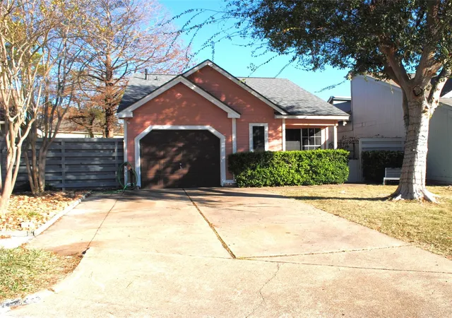 Photo 1 of Single family home for sale at 11552 Springshire Dr, Houston, TX 77066 | MLS# 72636920 | Listing updated on 2026-09-12
