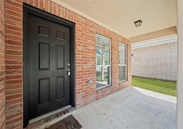 3rd image of 22511 Sweetglen Ct, Spring, TX 77373 | MLS# 19154795