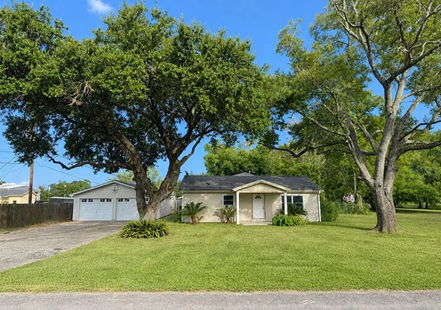 Photo 1 of Single family home for sale at 4701 Cherry St, Santa Fe, TX 77517 | MLS# 10769839 | Listing updated on 2026-09-02