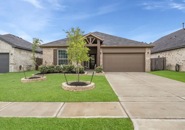 2nd image of 814 White Pine Haven Ln, Crosby, TX 77532 | MLS# 88134361