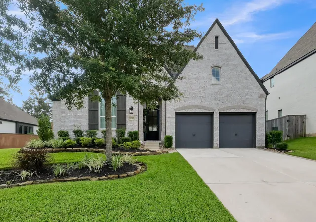 Photo 2 of Single family home for sale at 130 Sugar Pine Ct, Montgomery, TX 77316 | MLS# 94620425 | Listing updated on 2026-07-07
