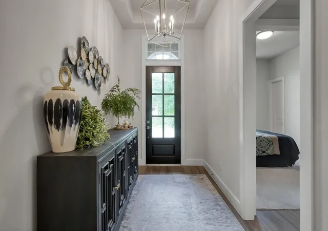 Photo 4 of Single family home for sale at 130 Sugar Pine Ct, Montgomery, TX 77316 | MLS# 94620425 | Listing updated on 2026-07-07