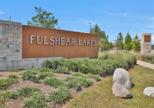 Photo 3 of Sale Pending at 7706 Unicorn Clubtail Ct, Fulshear, TX 77441 | MLS# 35304789 | Listing updated on 2026-07-03