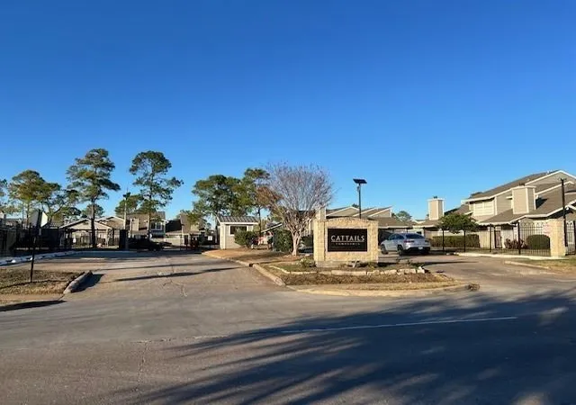 3rd image of 12245 Lemon Ridge Ln #122, Houston, TX 77035 | MLS# 24941838