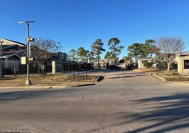 4th image of 12245 Lemon Ridge Ln #122, Houston, TX 77035 | MLS# 24941838