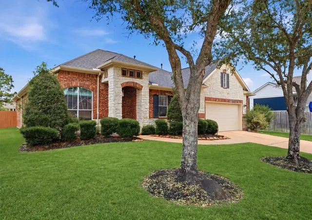 Homes for sale in Pearland, TX | 13401 Indigo Sands Dr, Pearland, TX 77584 | MLS# 8600811