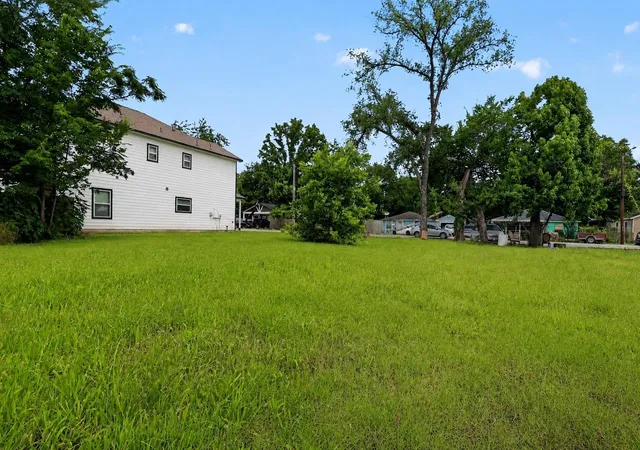 Photo 2 of Land for sale at 0 Karnes St, Houston, TX 77020 | MLS# 27084079 | Listing updated on 2026-06-12