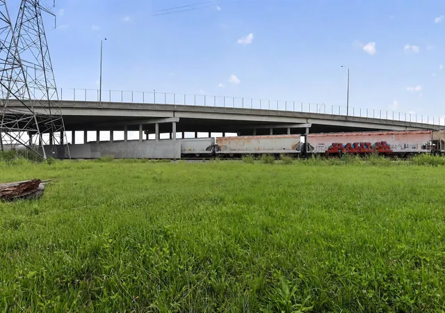 Photo 4 of Land for sale at 0 Karnes St, Houston, TX 77020 | MLS# 27084079 | Listing updated on 2026-06-12