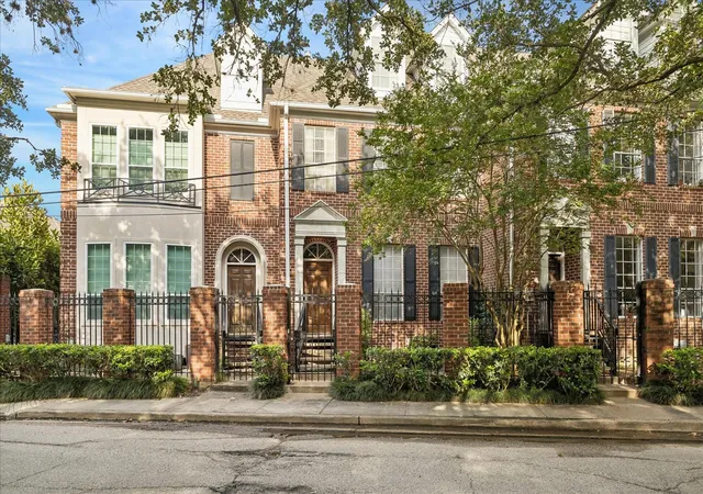 1st image of 6845 Staffordshire Blvd, Houston, TX 77030 | MLS# 49040444