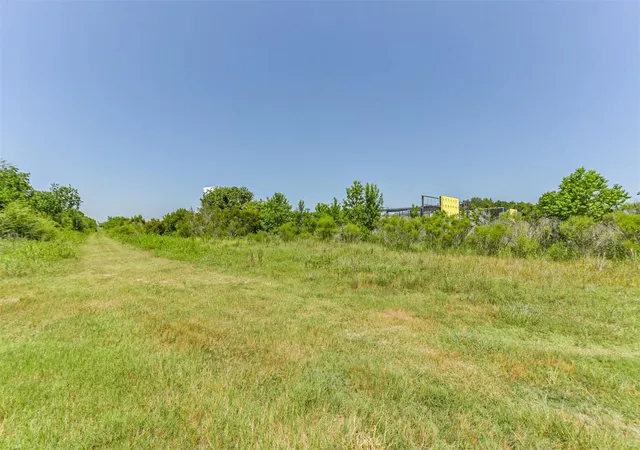 Photo 3 of Land for sale at 5226 N Main St, Baytown, TX 77521 | MLS# 85215633 | Listing updated on 2026-01-22