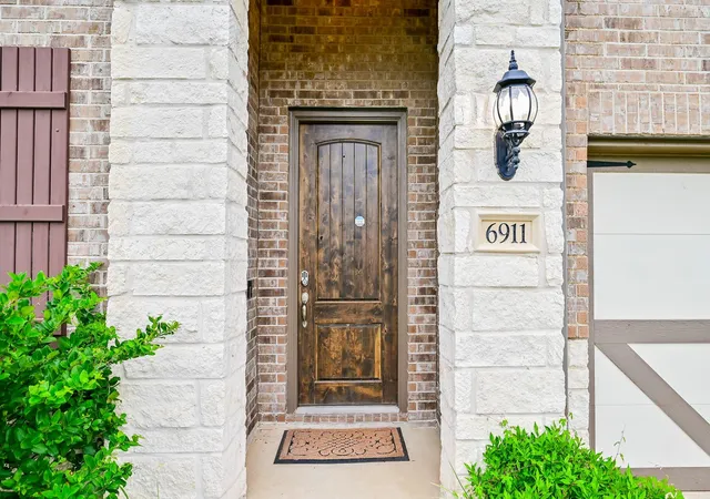2nd image of 6911 Northchester Dr, Katy, TX 77493 | MLS# 39455238