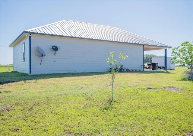 4th image of 1015 Fm 960 Rd, El Campo, TX 77437 | MLS# 22567654