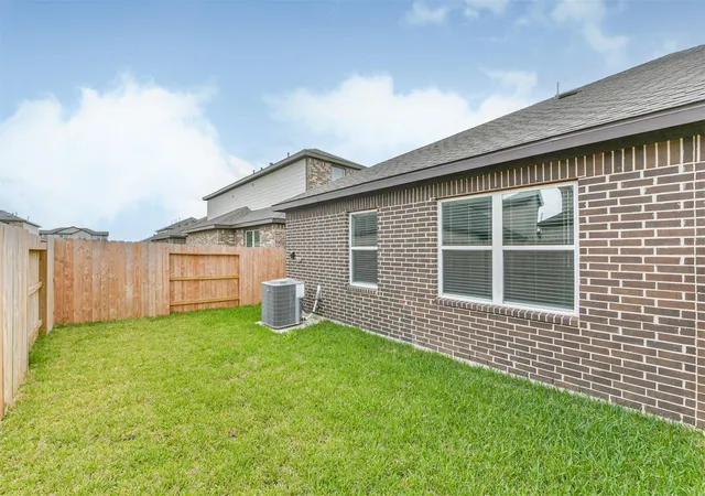 2nd image of 1868 Dry Cherry Ln, Dayton, TX 77535