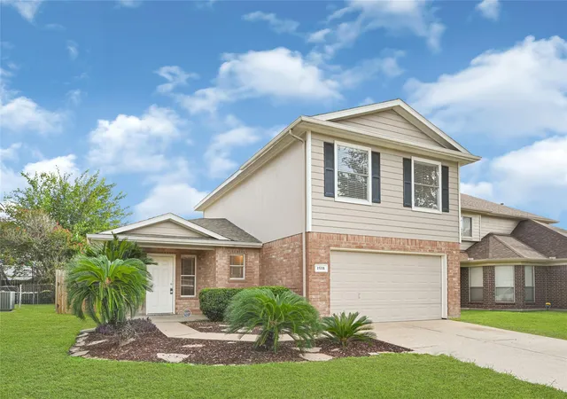 2nd image of 15331 Cheshunt Ln, Channelview, TX 77530 | MLS# 25530716